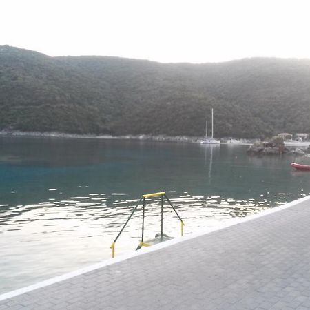 Porto Poros Apartman Mikrósz Jalósz Kültér fotó