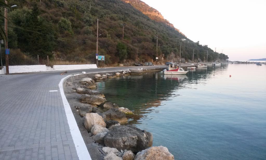 Porto Poros Apartman Mikrósz Jalósz Kültér fotó