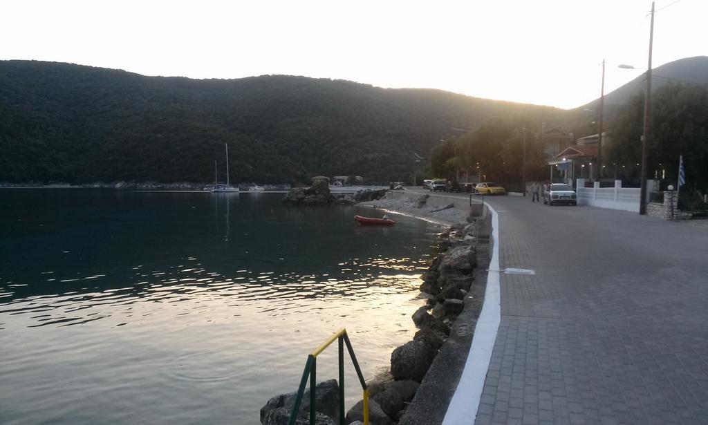 Porto Poros Apartman Mikrósz Jalósz Kültér fotó