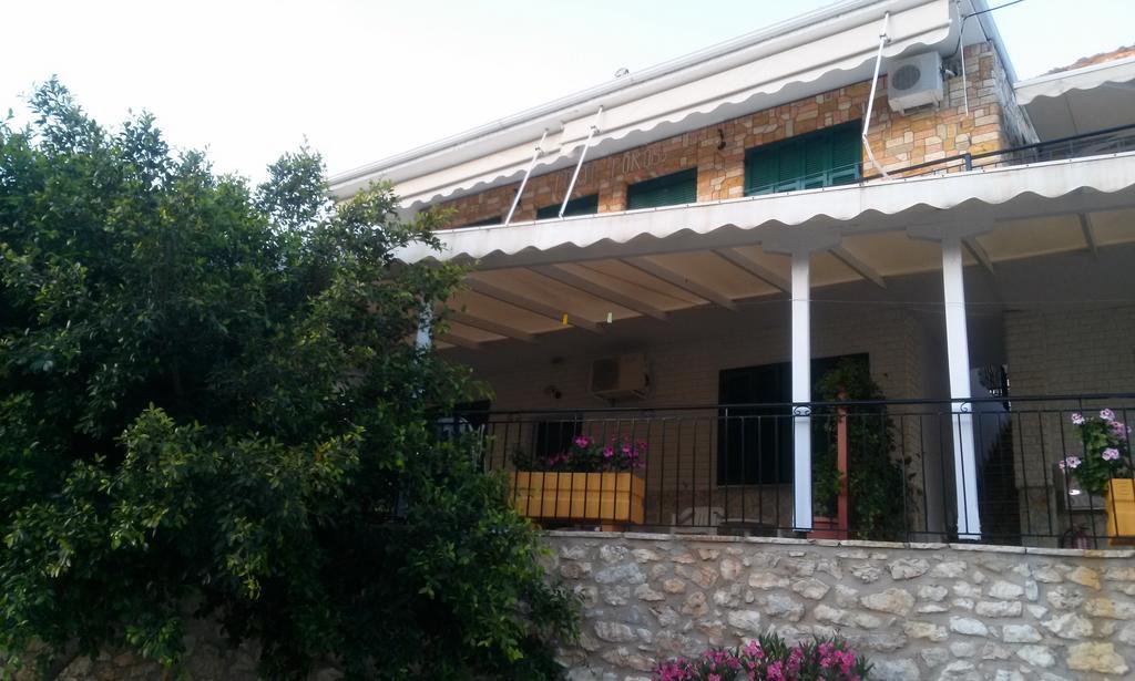 Porto Poros Apartman Mikrósz Jalósz Kültér fotó
