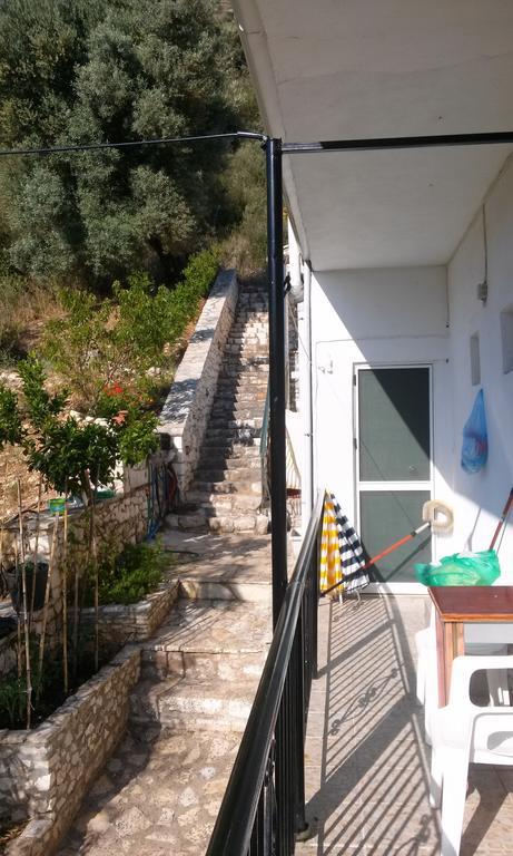 Porto Poros Apartman Mikrósz Jalósz Kültér fotó