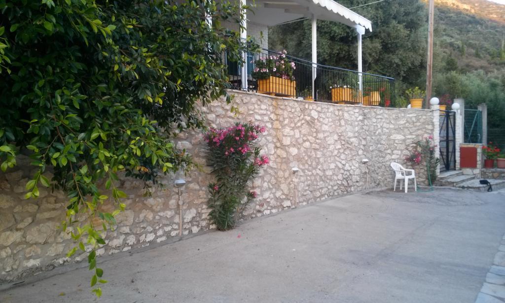 Porto Poros Apartman Mikrósz Jalósz Kültér fotó